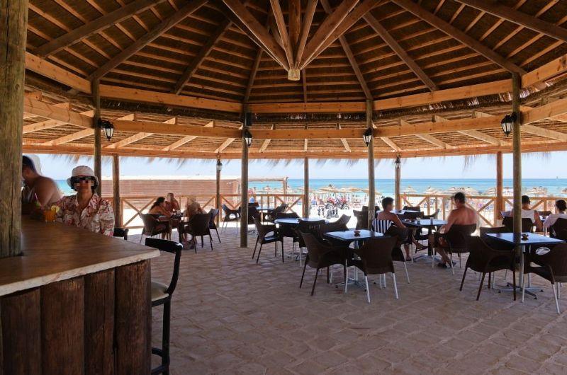 Meninx Hotel طريفة المظهر الخارجي الصورة